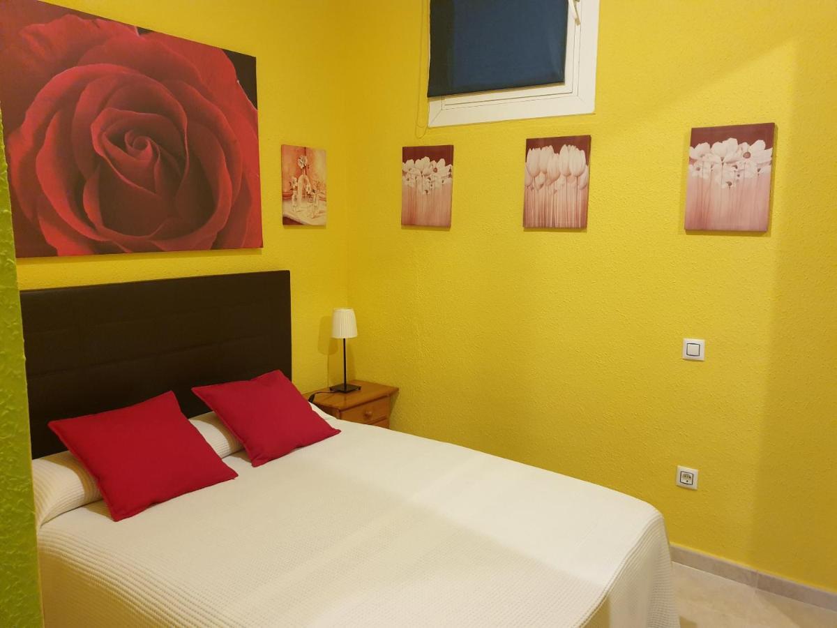 Apartamentos Dana Sol Madrid Exterior photo