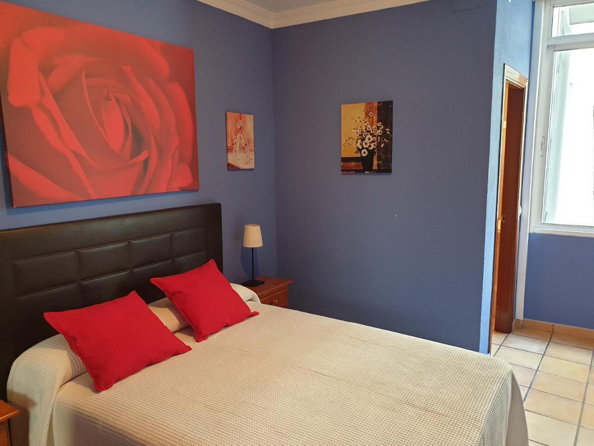 Apartamentos Dana Sol Madrid Exterior photo