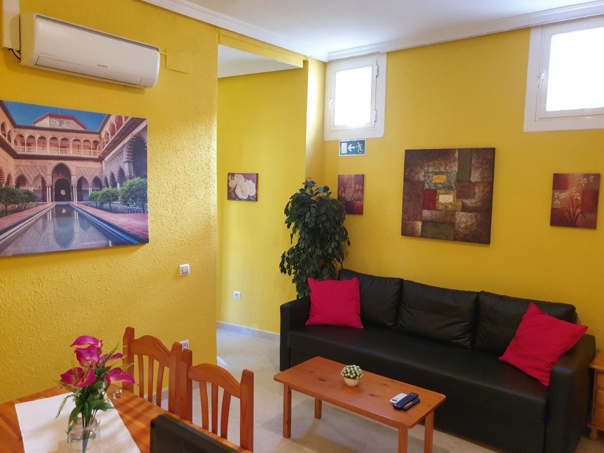 Apartamentos Dana Sol Madrid Exterior photo