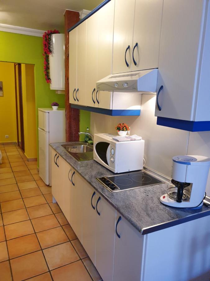 Apartamentos Dana Sol Madrid Exterior photo