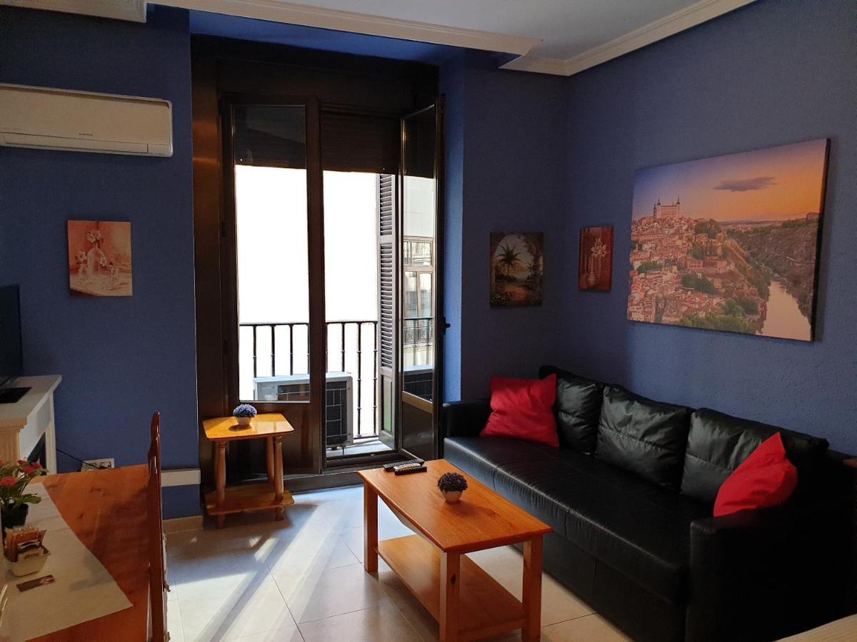 Apartamentos Dana Sol Madrid Exterior photo