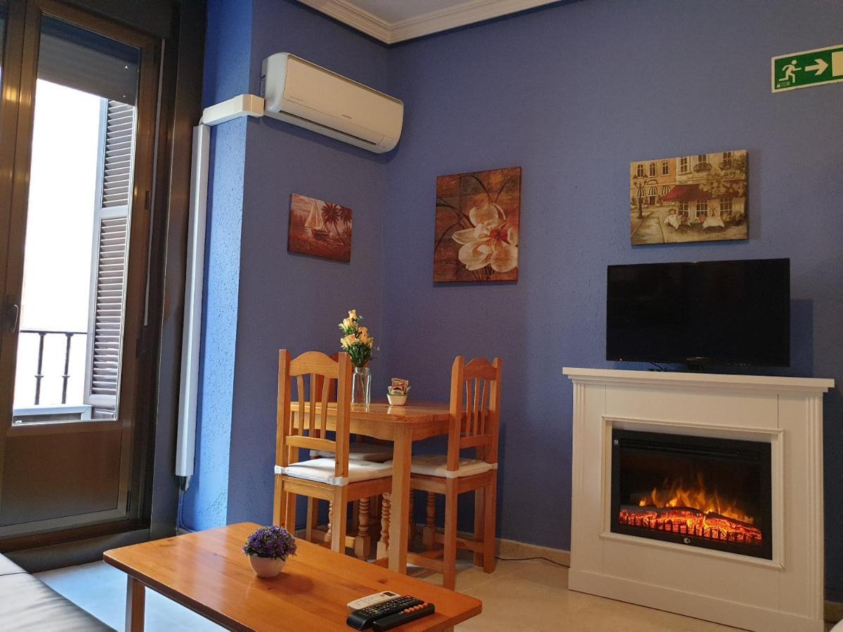 Apartamentos Dana Sol Madrid Exterior photo